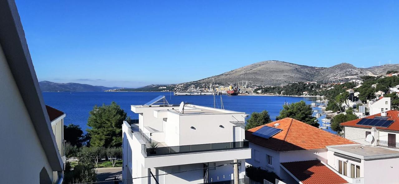 Apartments Figos Trogir Exteriör bild